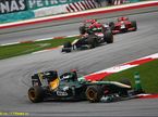 Пилоты Lotus/Caterham на трассе Гран При Малайзии 2011 года