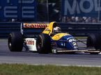 Ален Прост за рулём Williams FW15C на трассе в Аделаиде, фото XPB