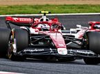 Alfa Romeo C42 на трассе в Сузуке, фото XPB