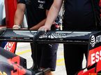 Логотипы Aston Martin на аднем антикрыле Red Bull Racing