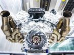 Двигатель Cosworth, созданный для гиперкара Aston Martin Valkyrie, фото Cosworth