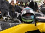 Даниэль Риккардо за рулём Lotus E20 на Фестивале скорости в Гудвуде
