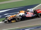 Гран При Бахрейна. Даниэль Риккардо и Нико Хюлкенберг (Force India)