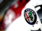Логотип Alfa Romeo
