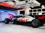Тесты в Барселоне. Машина Haas VF-18