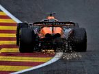 Оскар Пиастри за рулём McLaren MCL38 на трассе в Спа, фото XPB