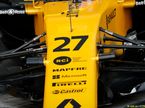 Спонсорские логотипы на носовом обтекателе Renault
