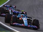 Гонщики Alpine F1 на трассе в Сан-Паулу
