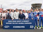 В центре кадра Жан Тодт, президент FIA, слева от него Рафаэль Надаль, в правой части кадра - гонщики SMP Racing