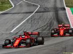Гонщики Ferrari на трассе Гран При Испании