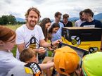 Себастьян Феттель – посол проекта BioBienenApfel, фото пресс-службы проекта
