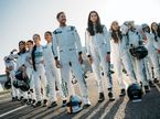 Себастьян Феттель и участницы программы Race 4 Women, фото из социальных сетей
