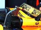 Заднее крыло машины McLaren MCL39, фото XPB