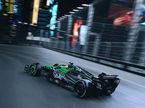 Машина Sauber в новой версии раскраски, фото пресс-службы команды