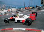 В 1989-м у McLaren был эксклюзивный контракт с Honda. Айртон Сенна в Монако за рулем MP4-5