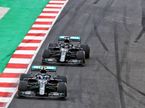 Валттери Боттас и Льюис Хэмилтон за рулём Mercedes W11
