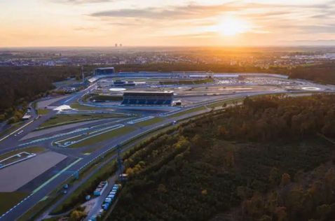 Вид автодрома в Хоккенхайме с высоты птичьего полёта, фото пресс-службы Mercedes