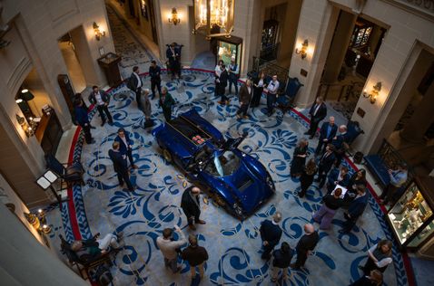 Презентация Lola Cars в Королевском автоклубе в Лондоне, фото пресс-службы компании